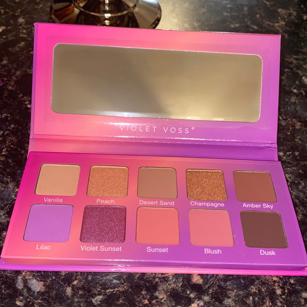 Violet Voss- Violet Sunset Eye Shadow Palette BNIB